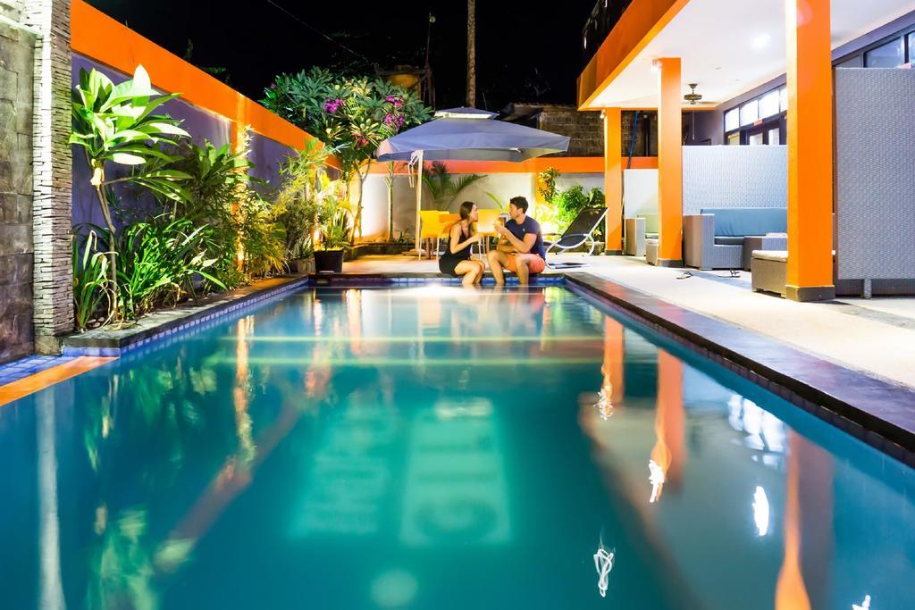 Tropica Gili Total Body Fit - Free Access Gym And Coworking Space Гили Траванган Экстерьер фото