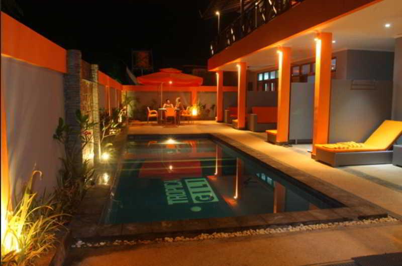 Tropica Gili Total Body Fit - Free Access Gym And Coworking Space Гили Траванган Экстерьер фото