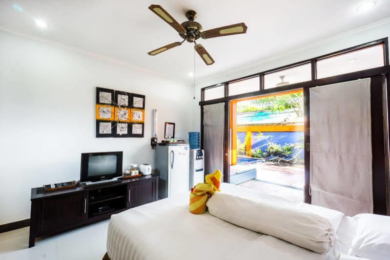 Tropica Gili Total Body Fit - Free Access Gym And Coworking Space Гили Траванган Экстерьер фото